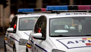 Descoperire cutremurătoare după un accident pe A2: un bărbat își transporta mama moartă pe bancheta din spate, până (…)