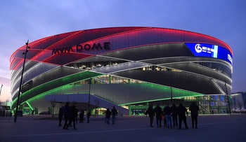 Ungurii vor să mute Mondialele la care David Popovici poate scrie istorie, chiar înainte de Jocurile Olimpice de la (…)