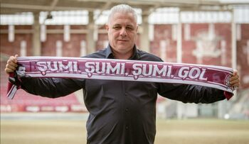 Marius Șumudică schimbă echipa
