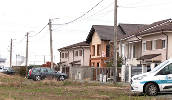 Comuna care are cu 3.000 cetăţeni mai puţin în acte decât în realitate. Pierde 15 mil. lei/an la bugetul local