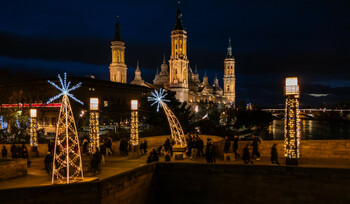 Cum se pregătesc marile oraşe ale lumii pentru Crăciun. Imagini inedite din Paris, Londra şi New York