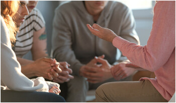 Consumul de droguri în rândul adolescenților, o urgență națională. Experții propun o strategie antidrog