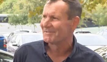 Un bărbat din Ilfov a aflat că e mort în acte de 20 de ani: „Doar la taxe mai trăiesc”