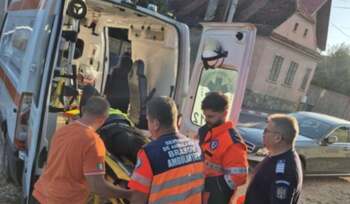 Un bărbat a rămas cu piciorul prins sub roata unei autoutilitare, jandarmii din Brașov au intervenit de urgență