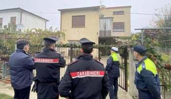 O familie de moldoveni, găsită moartă în casă, în Italia, după 5 zile de când vecinii au crezut că se mutaseră
