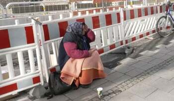 Un clan de cerșetori români terorizează un cartier din Germania: „E catastrofal, cu adevărat îngrozitor”