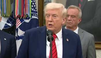 „Nu i-am spus «dă-mi-l mie»”: Donald Trump a fost sunat de laureata Premiului Nobel pentru Pace