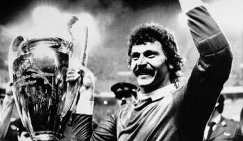 UEFA a lăsat FCSB fără cupă. Cine e „noua” câștigătoare a Cupei Campionilor din 1986