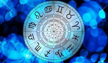 Horoscop 13 iulie 2025. Berbecii au parte de o zi care îi aduce cu picioarele pe pământ, fie că le convine, fie că nu