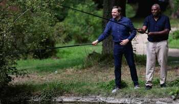 JD Vance și David Lammy, la pescuit de crap, în timpul boom-ului diplomatic. Prietenia improbabilă dintre vicele lui (…)
