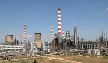 Bulgaria vrea să salveze rafinăria Lukoil de sancțiunile SUA