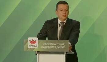 Sorin Grindeanu a ieșit din sală când s-a intonat imnul secuiesc, la Congresul UDMR