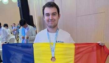Un elev din Iași a primit medalia de bronz la Olimpiada Internațională de Inteligență Artificială din Beijing
