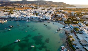 Insula secretă a Greciei, mai ieftină și mai liniștită decât Mykonos sau Santorini