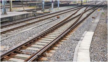 Un bărbat a fost lovit mortal de un tren plin cu pasageri în Argeș. Victima ar fi vrut să se sinucidă