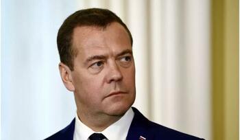 Medvedev îl jignește pe ministrul belgian al Apărării și laudă