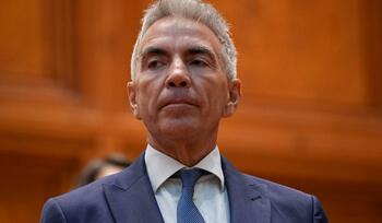 Dragoş Anastasiu se apără împotriva acuzaţiilor: 