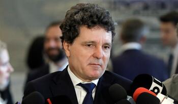Nicuşor Dan, despre cum ar fi arătat România cu George Simion preşedinte: 