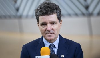 Le Monde. Nicuşor Dan: Instituţiile noastre nu pot să detecteze automat fake news. Va fi posibil în 6 luni