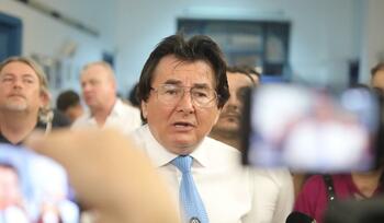 Fostul primar al Timişoarei Nicolae Robu, internat la Terapie Intensivă