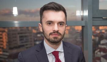 Cine este Rareș Lazăr, antreprenorul de 32 de ani care candidează pentru Primaria Capitalei