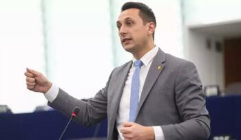 Candidatul independent Vlad Gheorghe susține că este presat să se retragă din cursa pentru Primăria Capitalei