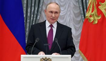 Putin spune că a lăsat o navă NATO să urmărească testarea rachetei Burevestnik: 