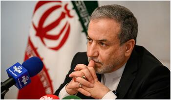 Iran şi UE, din nou la masa discuţiilor pentru dosarul nuclear. Sancţiunile ar putea fi restabilite în toamnă