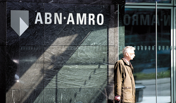 Noul şef al ABN Amro, una dintre cele mai mari bănci din Olanda, vrea să dea afară 20% dintre angajaţi