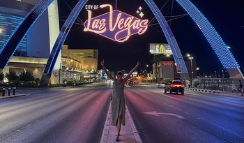 Cristina Neagu trăiește viața la maximum după ce a plecat din România în SUA. S-a dus în Las Vegas și n-a ratat nimic