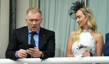 Și-a dat demisia de la TV pentru a sta cu fiul său autist și a anunțat și că divorțează