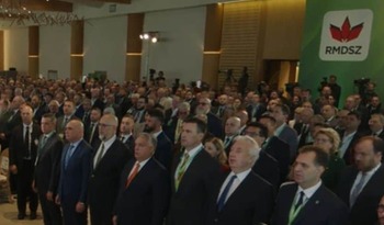 UDMR propune o nouă Constituție și extinderea drepturilor minorităților. Limba maternă, autonomie și respectarea (…)