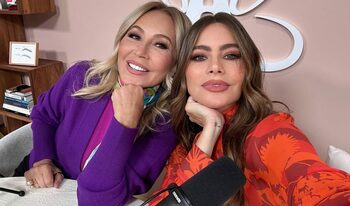 Anastasia Soare, în vacanță cu fiica ei și Sofia Vergara. Unde se distrează vedetele