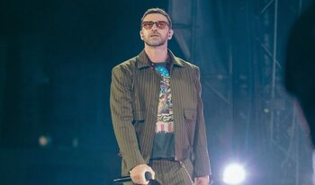 Justin Timberlake, nervos pe scenă în Marea Britanie. Reacția artistului stârnește controverse în mediul online