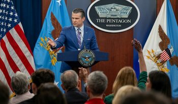 Secretarul american al Apărării respinge posibilitatea mutării stocurilor de URANIU îmbogățit ale Iranului înaintea (…)