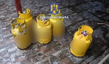 Furtul a 13 butelii, ajuns la judecată, deși procurorii au invocat „lipsa interesului public”