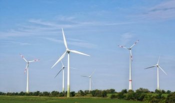 Preţurile la electricitate scad în Germania graţie producţiei record de energie eoliană