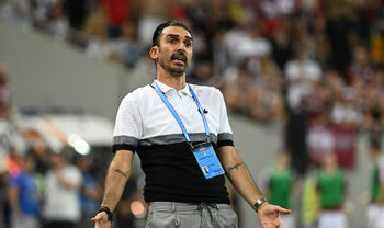 „Ăsta e visul lui? Nu vreau să-mi cobor nivelul”. Charalambous i-a dat o „palmă” morală patronului adversarei FCSB