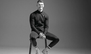 A început în garaj, cu 1.000 de euro. Astăzi conduce un imperiu de sute de milioane