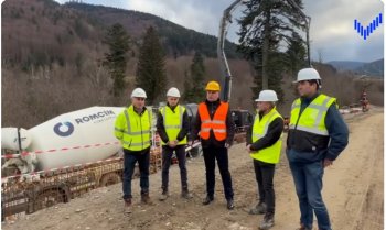 Alternativă la aglomeraţia de pe Valea Prahovei. Drumul de 25 de kilometri care îi va scuti pe șoferi de nervi și (…)