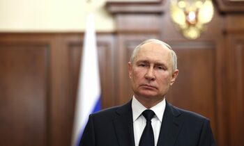 Vladimir Putin spune că este dispus să se întâlnească cu Zelenski. La Moscova