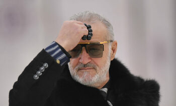 Gigi Becali și Cosmin Olăroiu au cei mai înfricoșători bodyguarzi din România. Cine sunt Gaboru’ și Fane Dediu, (…)