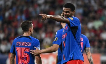 FCSB a primit o ofertă pentru transferul lui Malcom Ejdouma și i-a stabilit prețul: Roș-albaștrii au dat răspunsul