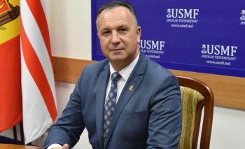 Ministrul care aproape plânge la TV vorbind despre BMW-ul de 100 de mii de euro (Video)