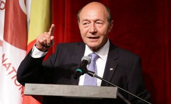 Traian Băsescu se ia de pensionarii speciali! „Du-te și angajează-te în domeniul privat, câștigă un ban cinstit!”
