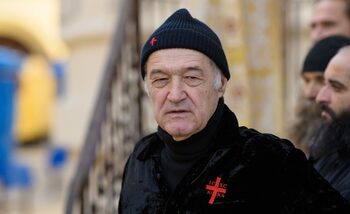 Celebrul prieten al lui Gigi Becali, gata să se ia la trântă cu echipele din Superliga! Granzii sunt cu ochii pe (…)