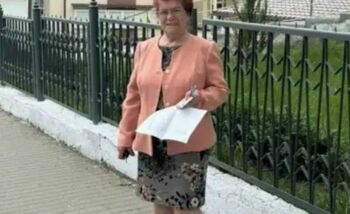 O bunică din Neamț a promovat examenul de Bacalaureat la 75 de ani! Ce a spus că va face mai departe