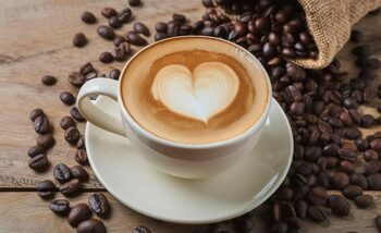 Consumul moderat de CAFEA ar putea proteja persoanele care suferă de o anumită afecțiune, contrar informațiilor de (…)