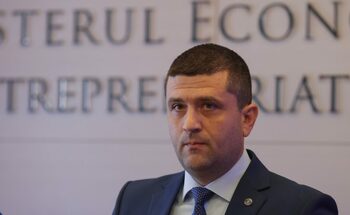 Ministrul Economiei a primit amenințări fără subiect și predicat după ce a luat la țintă salariile șefilor de (…)