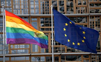 CJUE: O ţară din UE trebuie să recunoscă o căsătorie gay încheiată într-un alt stat membru